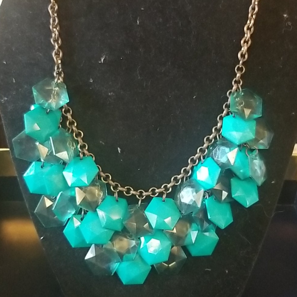💥Necklace - Picture 1 of 4